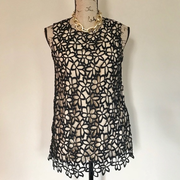 •Neiman Marcus for Target• crochet top - Picture 2 of 5